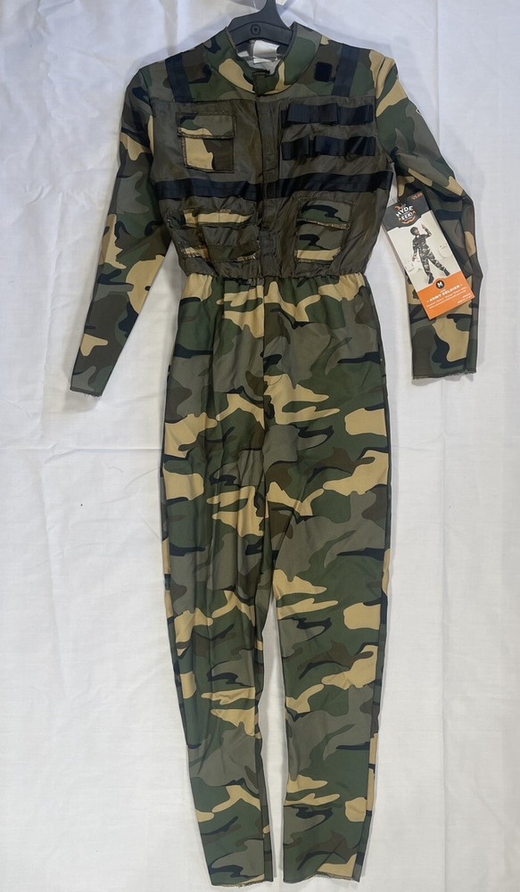 Army Soldier. Size 8-10. New.