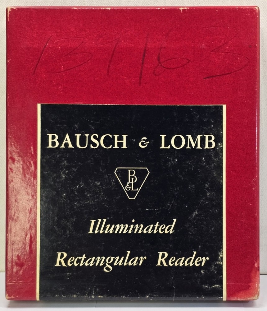 BAUSCH & LOMB Rectangular Reader Magnifying Glass w Light #81-33-85 Orig Box