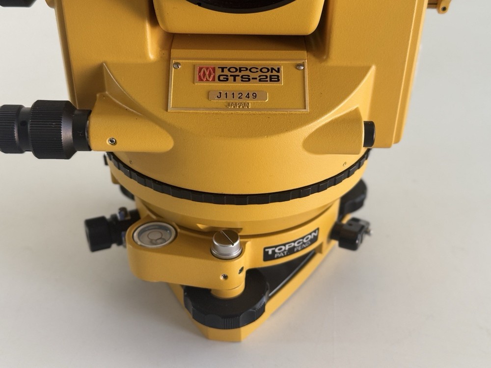 Topcon GTS-2B Total Station ~ Case, Controller, & Accessories - Untested, As-Is