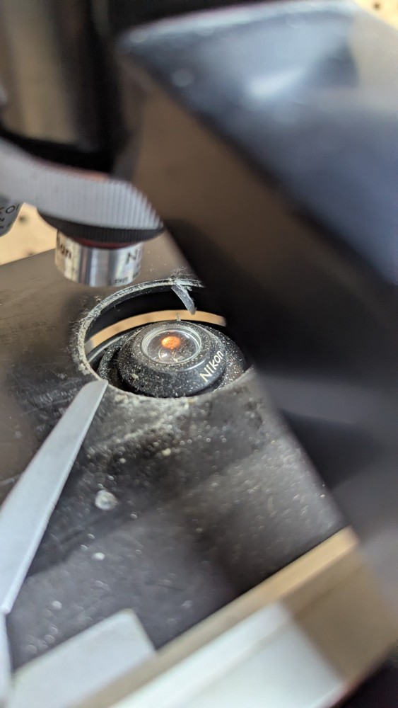 *Untested* Nikon S Microscope With Transformer And Objectives - Powers On L-KE?