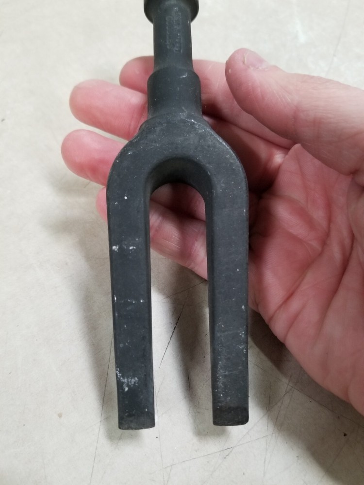 Mayhew Tools 31930 Pneumatic Separating Form 11/16", 17 mm