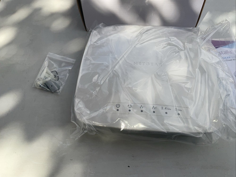 NETGEAR Insight Managed Smart Cloud Wirelesss Access Point WAC510 802.11ac