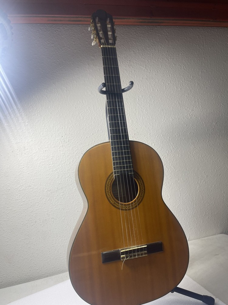 Shinano Concert Guitar Model SC-20
