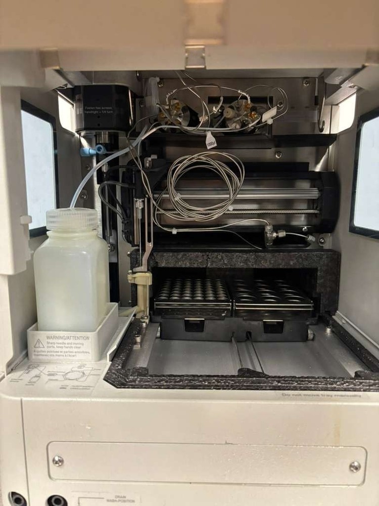 Waters SFC Autosampler