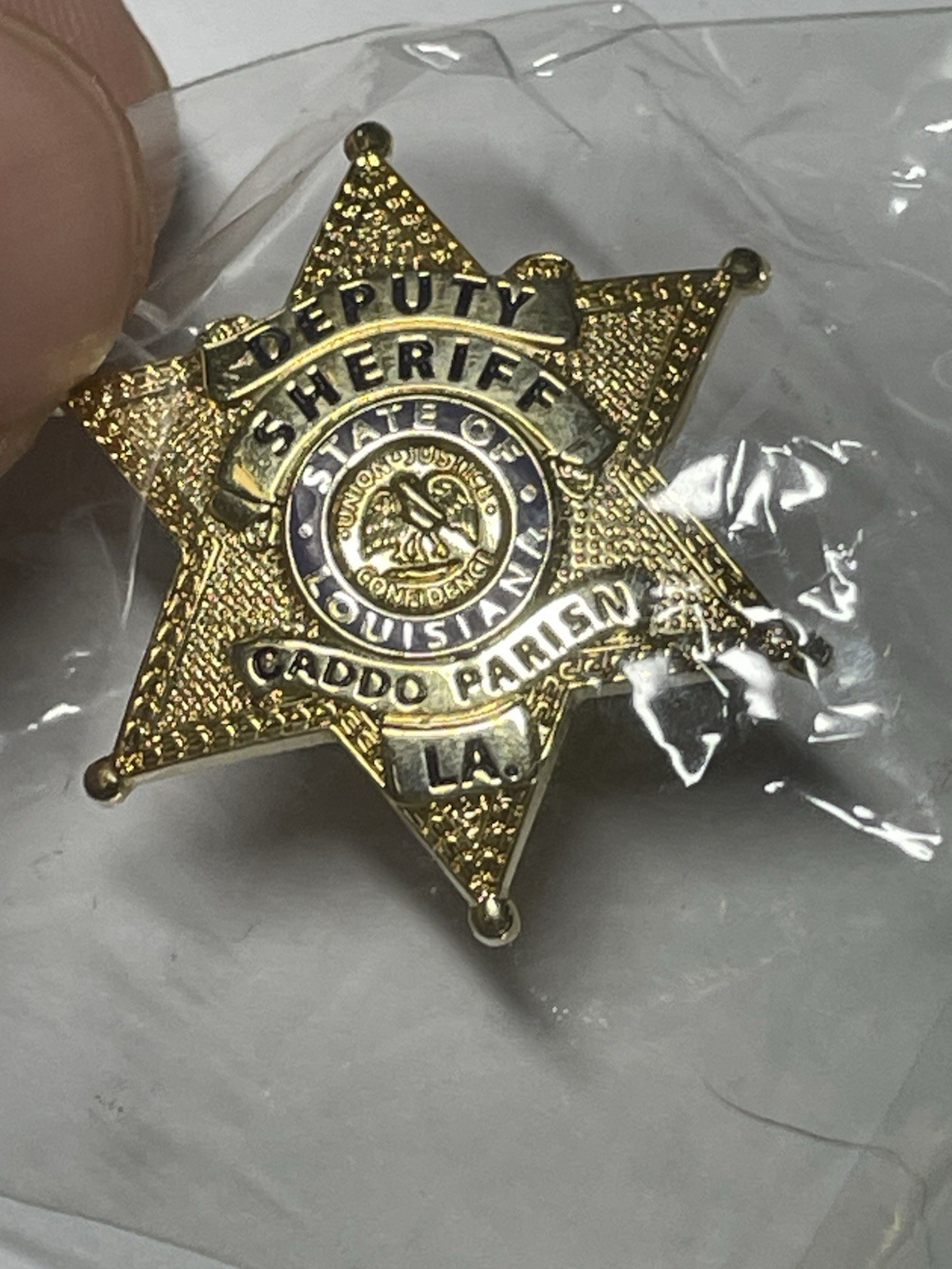 Obsolete Louisiana Caddo Parisn /  Parish LA Deputy Sheriff Badge 1” Pin #P15
