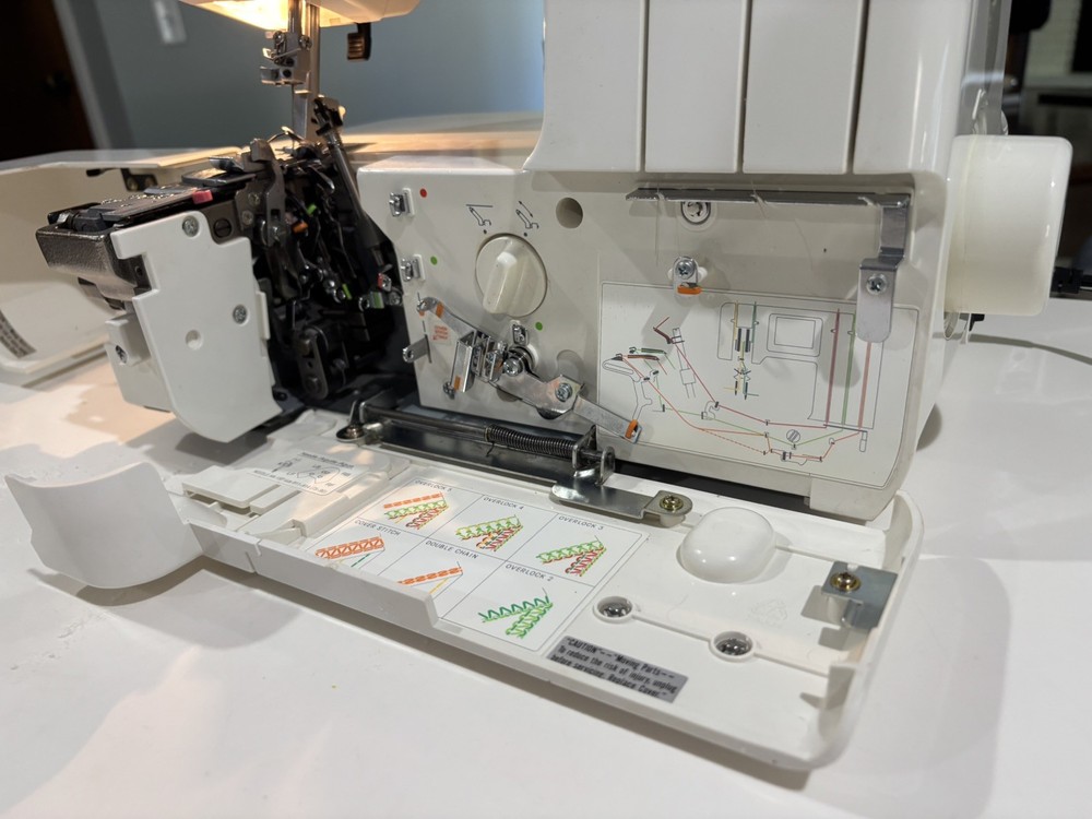 Janome Memory Craft Compulock Model:888