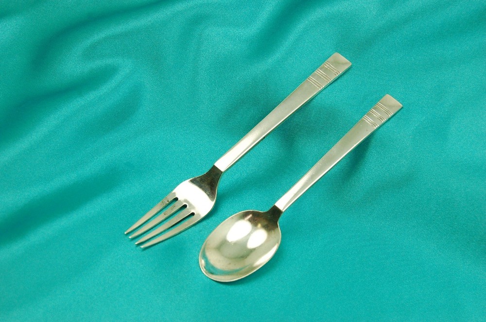 International Silver INS473 Tea Spoon Salad Fork Classic Silverplate Flatware