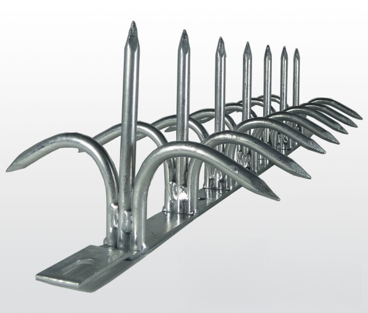 Shinobi Stealth Outdoor Security Fence 5.1in silver With Claws On Both Sides