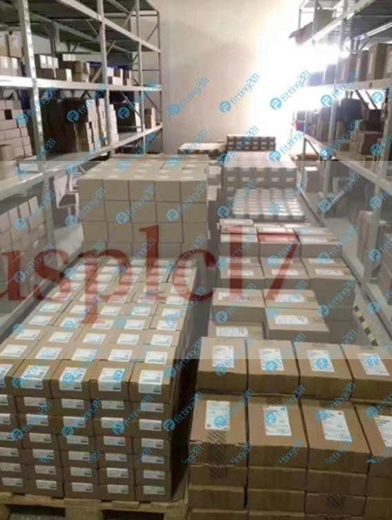 1PCS New Siemens 3RM1207-3AA14 starter