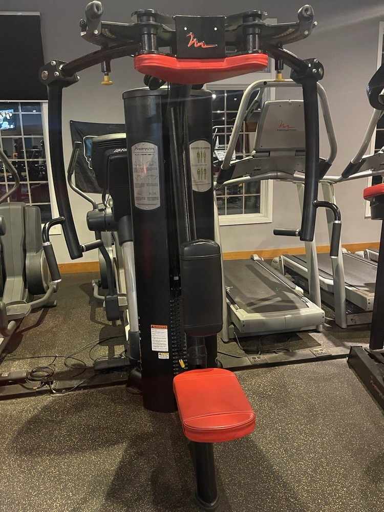 MATEIX FLY / REAR DELT MACHINE