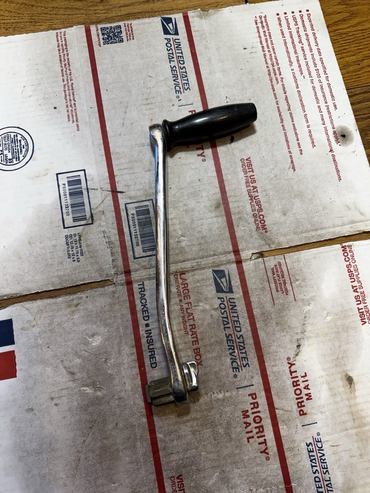 Barlow winch handle