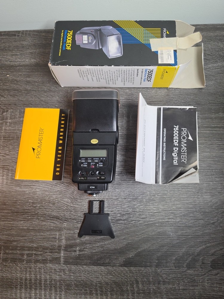 ProMaster7500EDF Digital Electronic Flash for Pentax Exelent