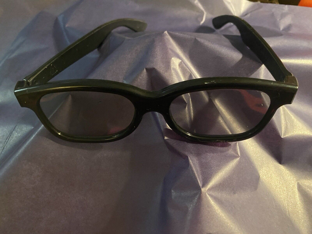 REAL D 3D Glasses black frames new not worn no package