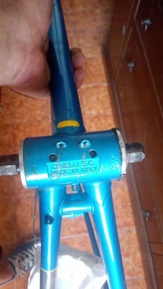 Savigni SR Modena racing bike frame