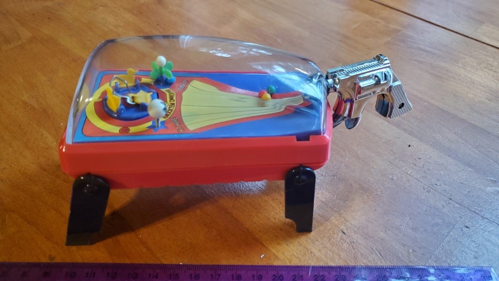 RARE 1998 Basic Fun Electronic Shooting Gallery Toy Tabletop Works Great