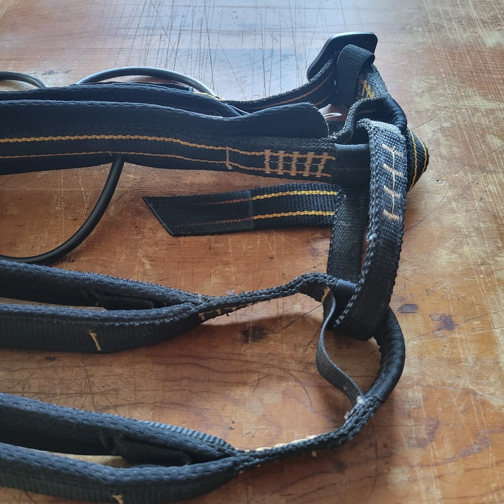 Misty Mountain Climbing Harness - Size Large