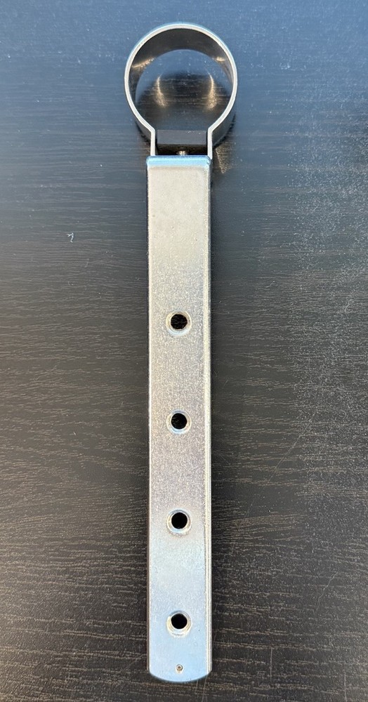 Flash bracket with clamp