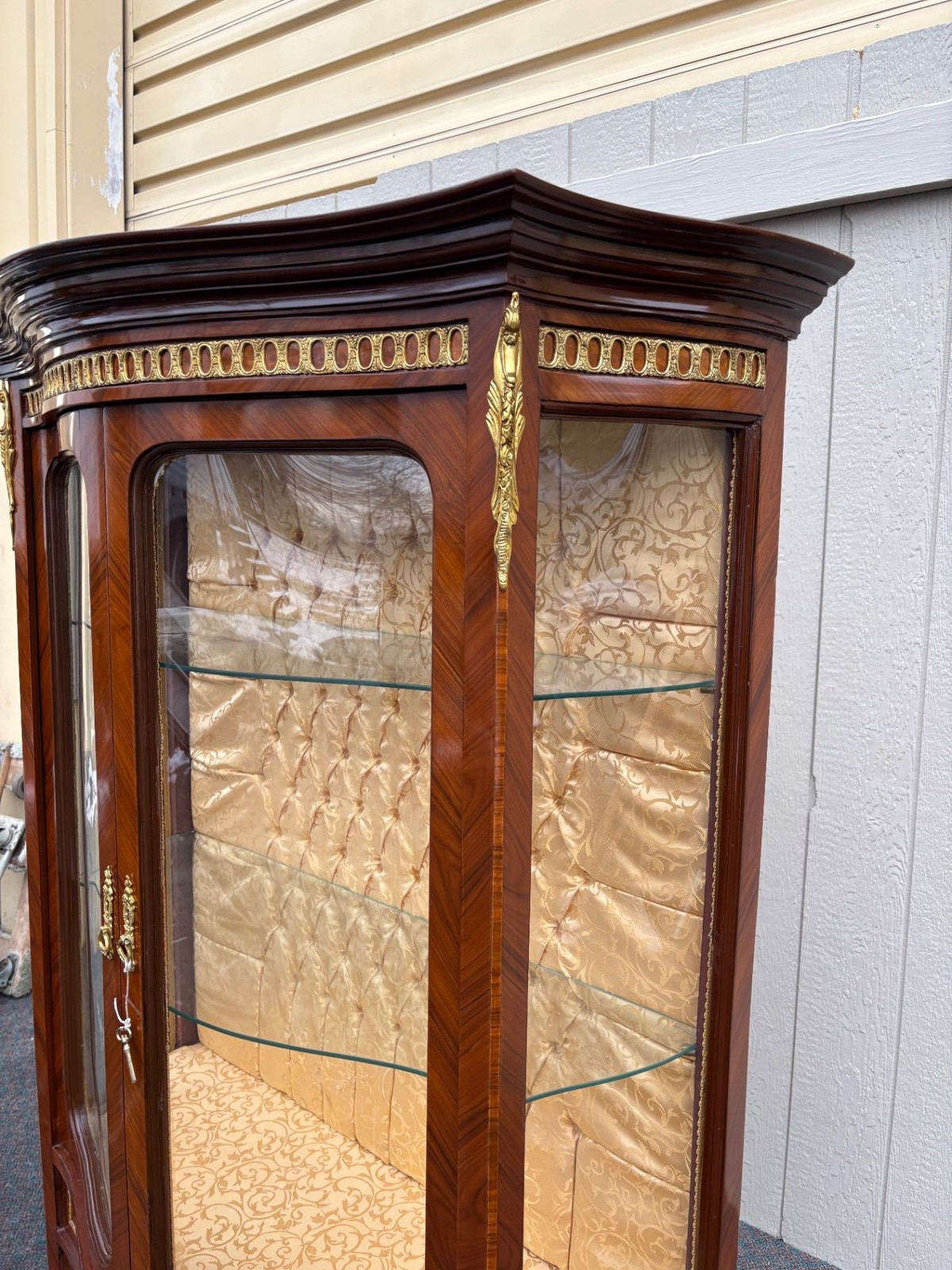 67357 Exquisite Louis XV Style Curio Cabinet with Glass Shelves