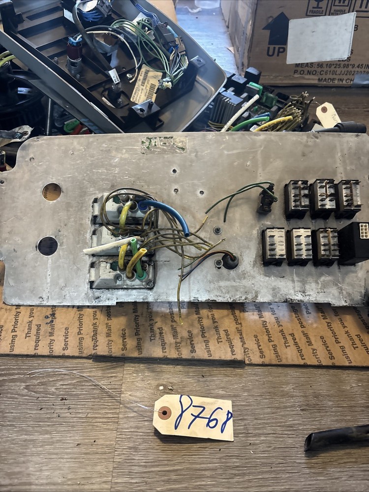 Freightliner Century Dash Switch Panel Missing P/N