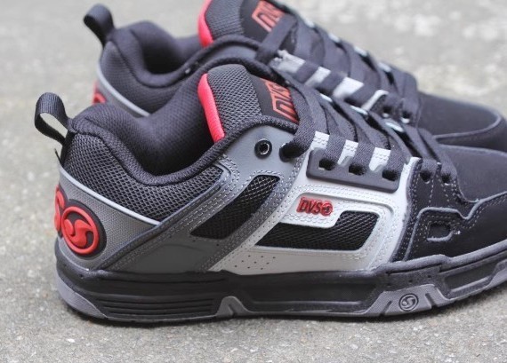 Dvs Mens Comanche Skate Shoe US size