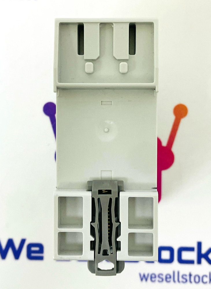 SIEMENS 7LF4532-0 Digital Time Switch