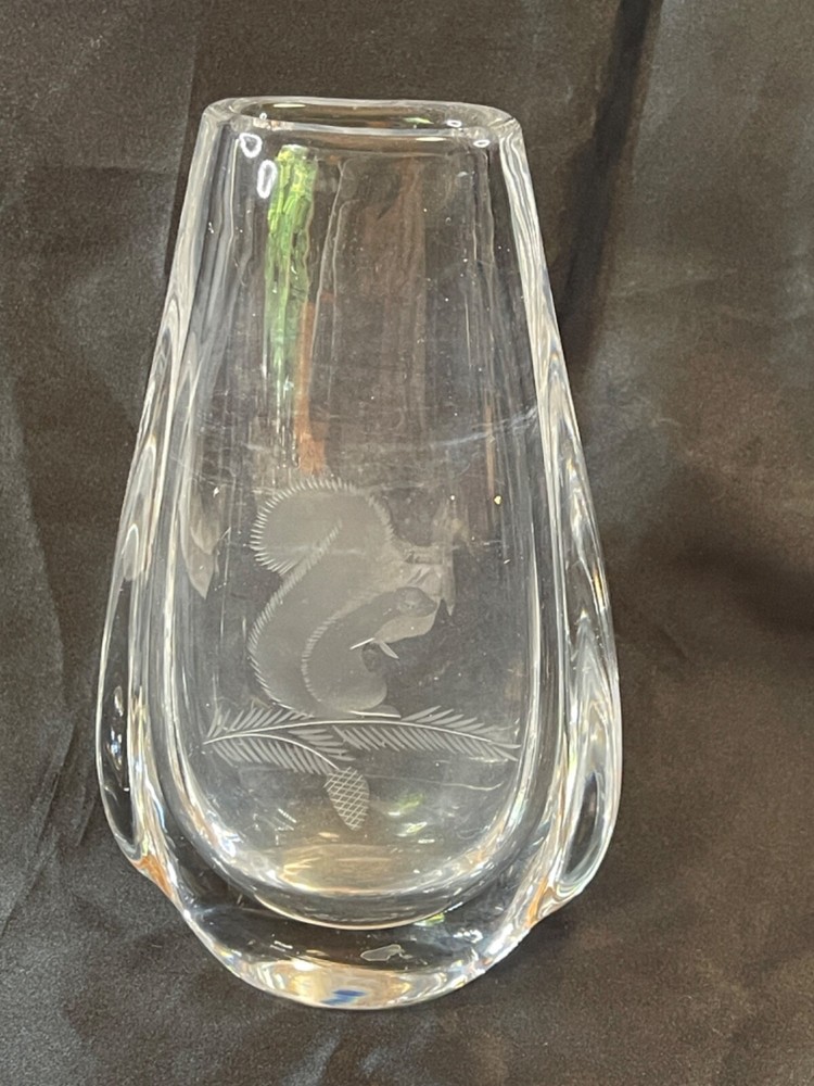 Orrefors Crystal 7" Etched Squirrel Vase - Nice! 5443