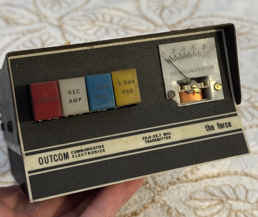 Outcom "The Force" 28.0-29.7 MHz Transmitter. UNTESTED