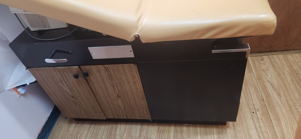 Used medical exam tables