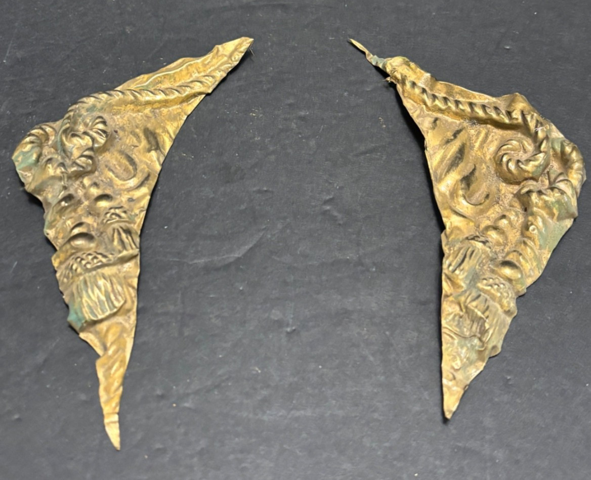 2 Decorative Antique Pressed Brass CORNERS Embossed ROPE & TASSEL Embellishments