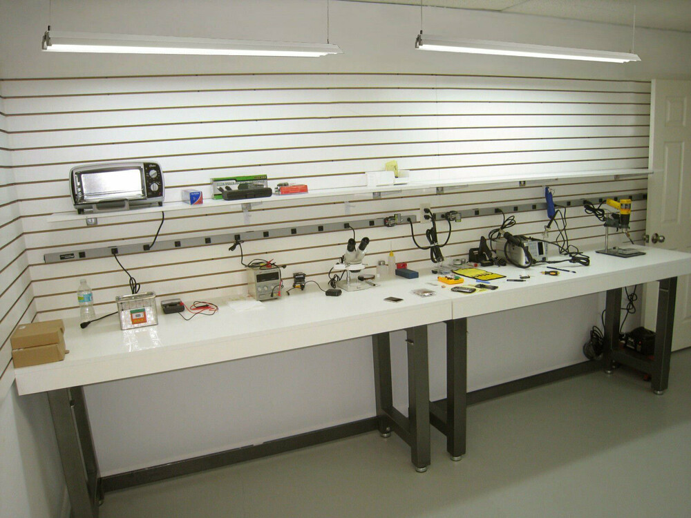 4ft T8 G13 LED Warehouse Store Commercial Light Fixture 2 Bulb Lamp Clear 6500k