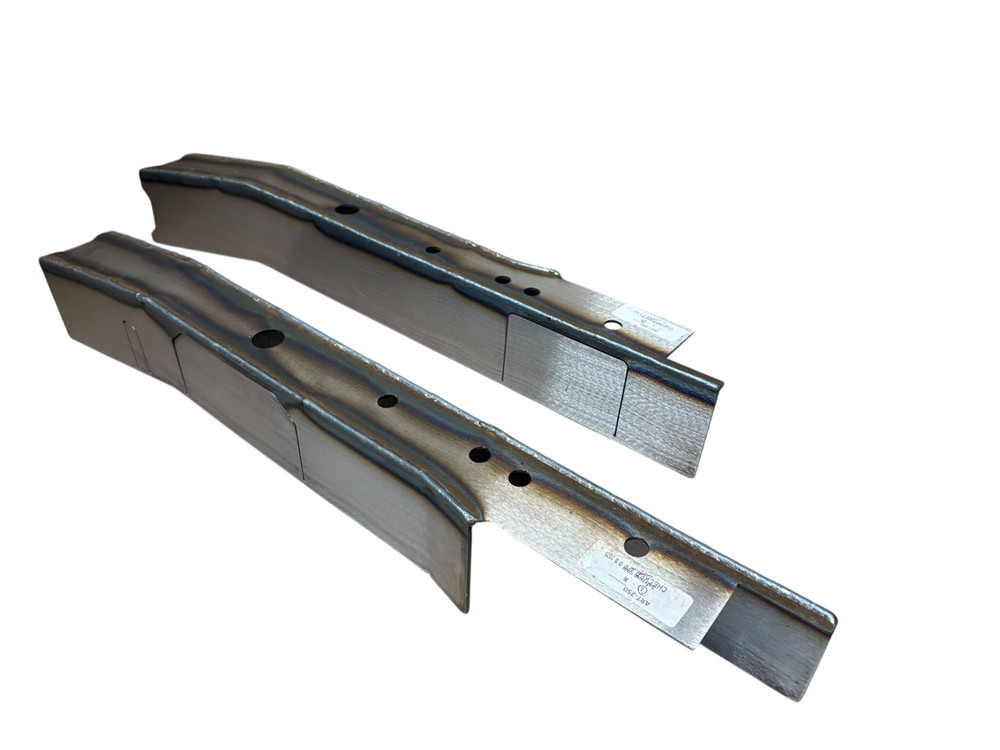 Toyota Sequoia Rear Frame Section 01–07 | SET