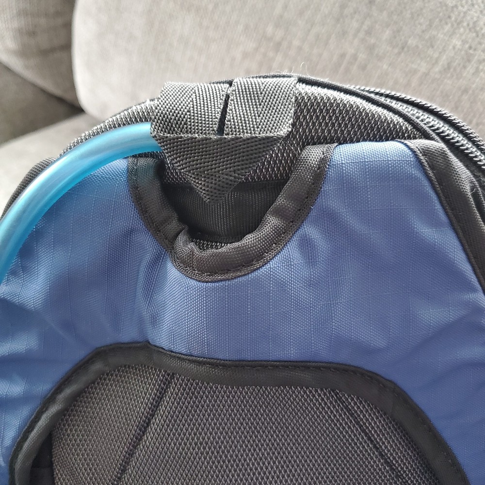 CAMELBAK Blowfish Hydration Backpack With Bladder Blue/Black
