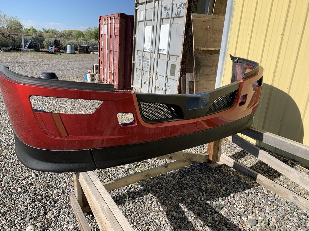 2026 Peterbilt 579 Front Bumper