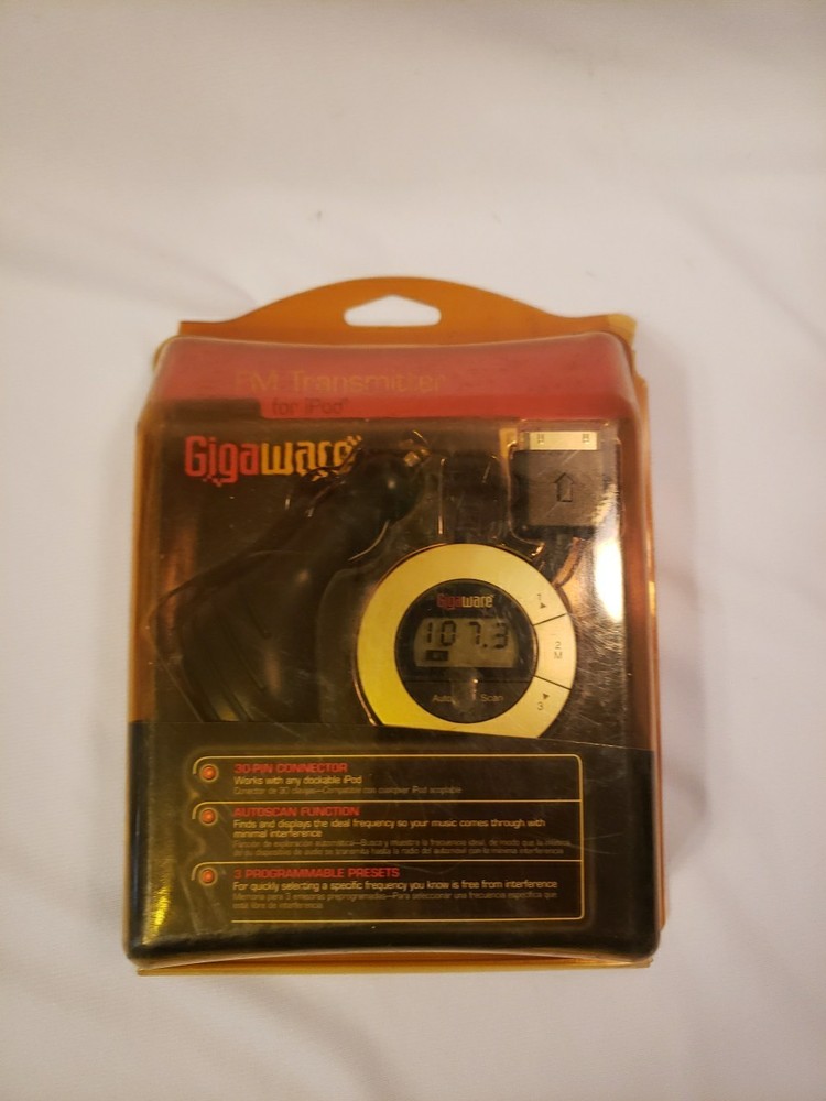 Gigaware 12-495 Silver/Black FM Transmitter Car Plug-in to work with Apple iPod