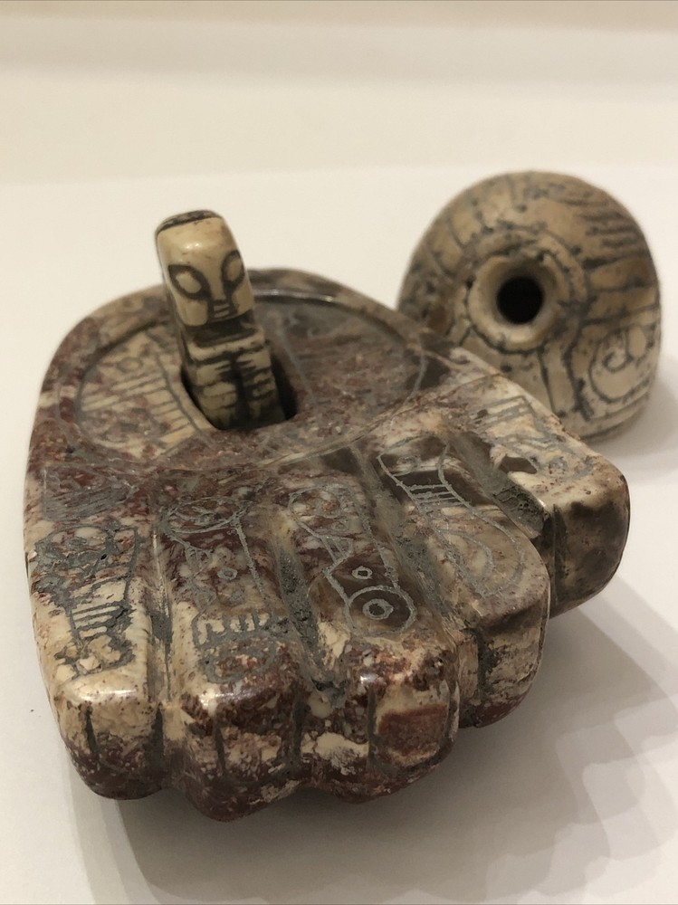 Ancient Extraterrestrial Alien Spaceship UFO w/ Astronaut
