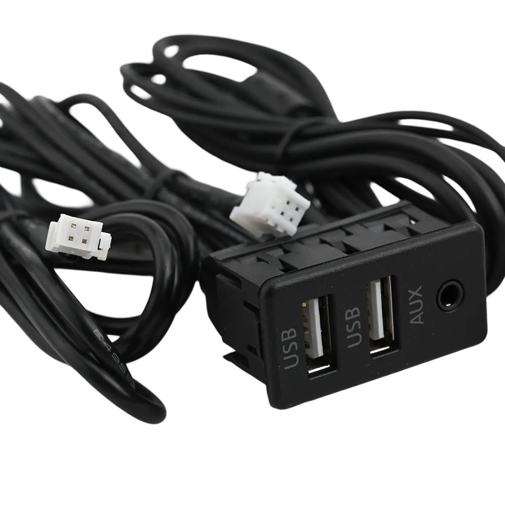 Car Dash Mount USB+TYPEC Port Panel Interface Extension for Automotive Use