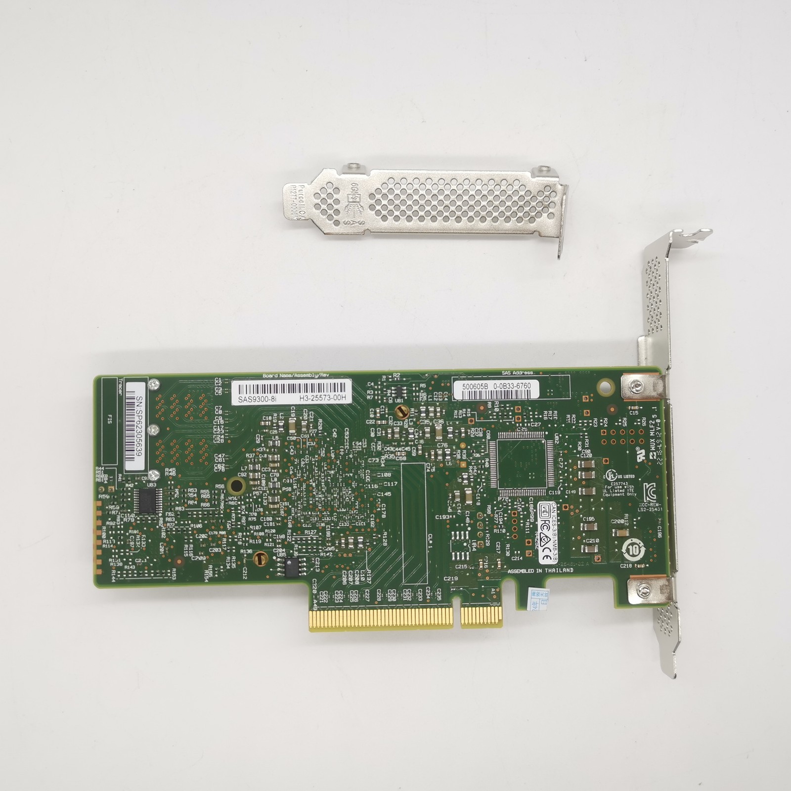 LSI 9300-8i 12Gbps SAS SATA IT mode ZFS FreeNAS unRAID w / 2*SAS/SATA Cable US