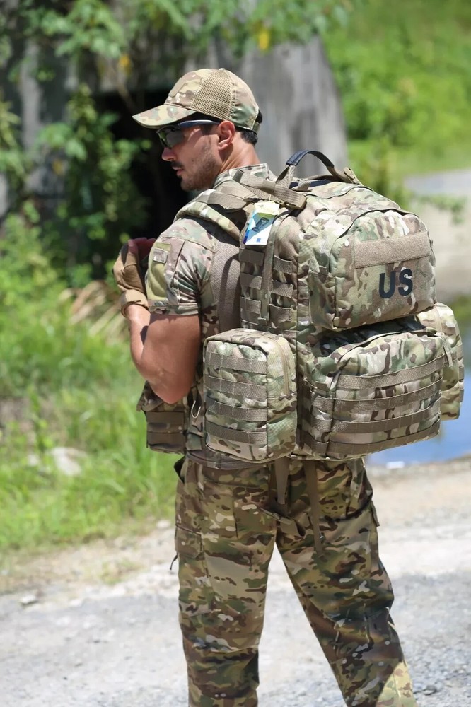 Upgraded MOLLE Medium Rucksack Backpack Internal Frame Capricorn Camo