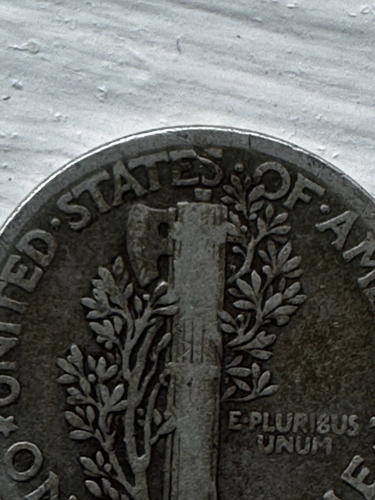 Rare Cracked Die Error 1942 Mercury Silver Dime