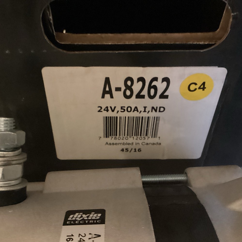 DIXIE….Alternator …..A-8262…..NEW😀