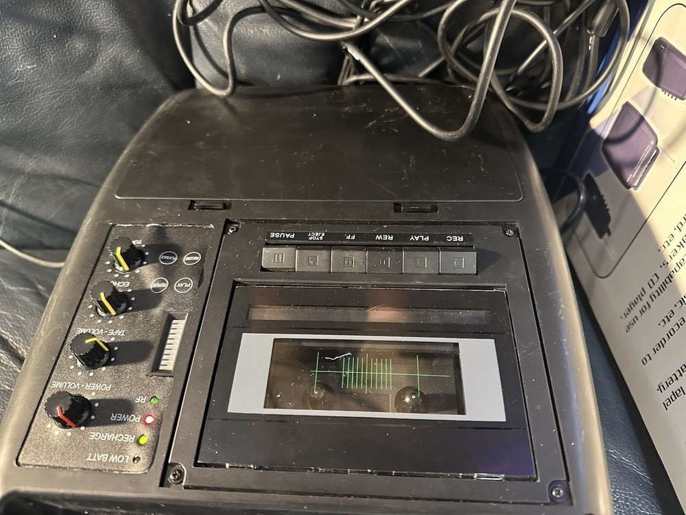 Paw 95 Portable Wireless Amplifier System In Great Shape