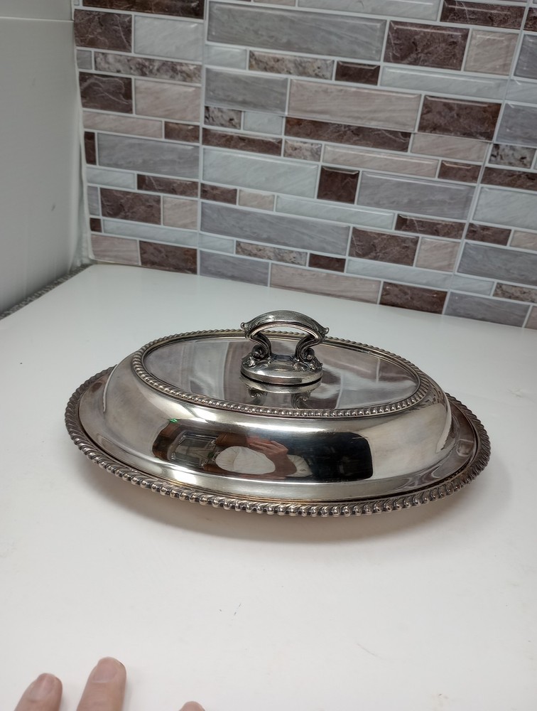 Gorham Y1526 Silver Plated Oval Serving Dish w/Lid Curved Edges Removable Handl