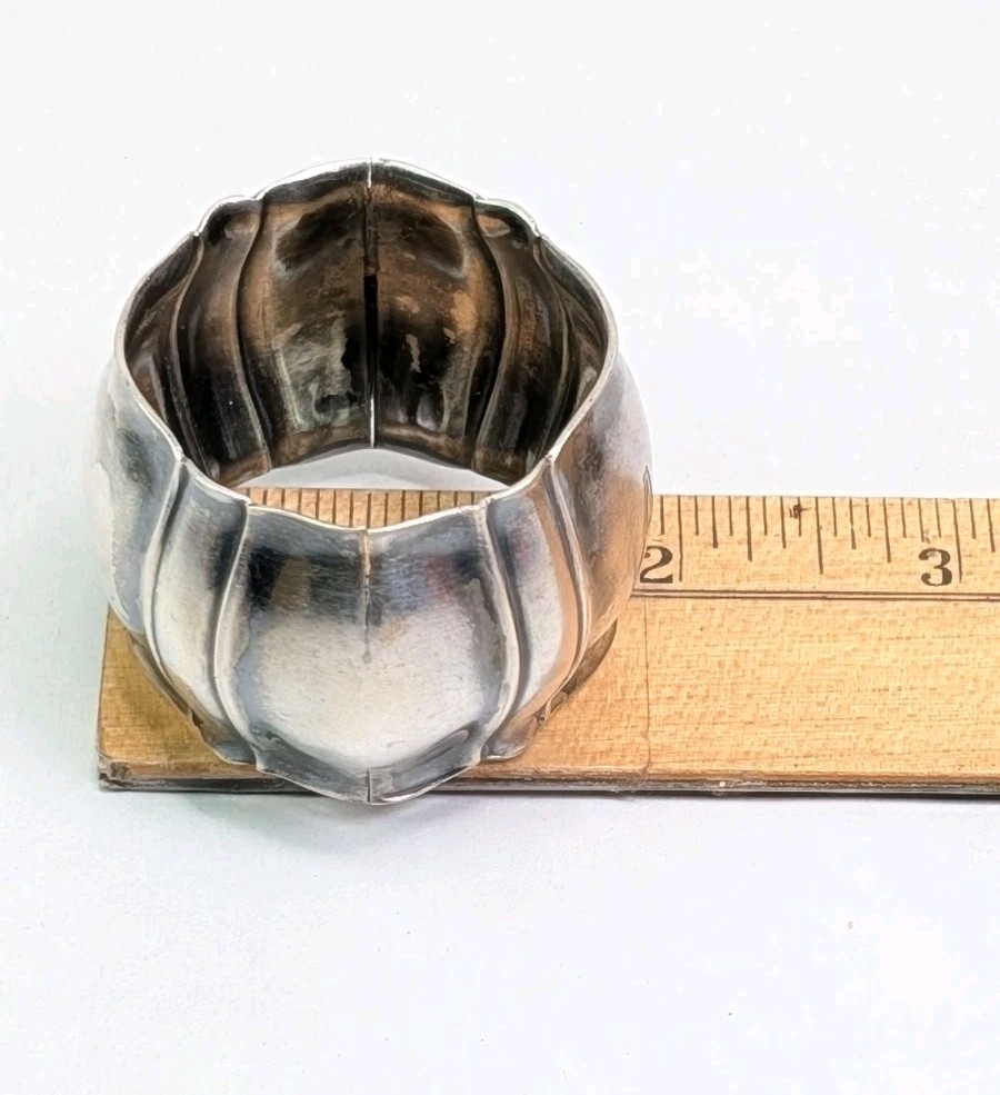 835 German Silver Napkin Ring Wilhelm Binder 36 Grams AU Monogram