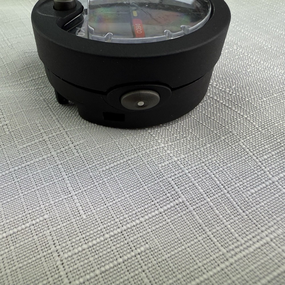 Aeris XR2 Dive Computer Puck for Scuba Diving