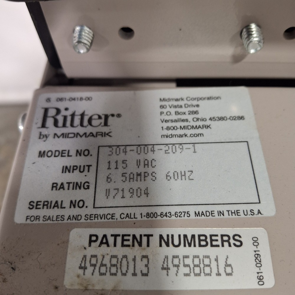 Ritter 304 Exam Table