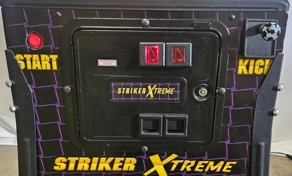 Striker Xtreme Pinball Machine - 3673