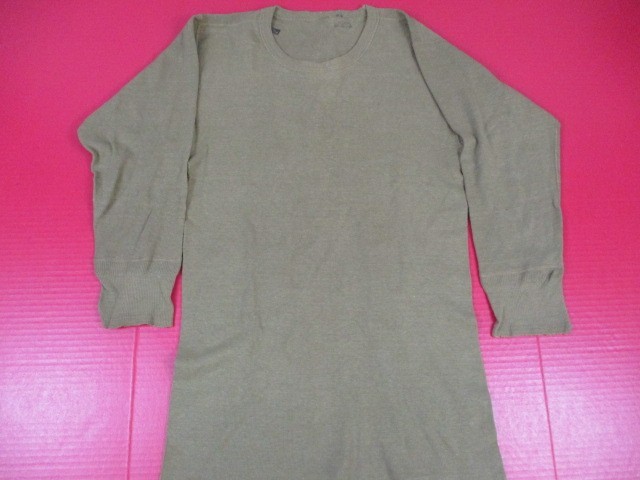 WWII US Army Enlistedman OD Green Thermal Undershirt - Size Medium - Very NICE
