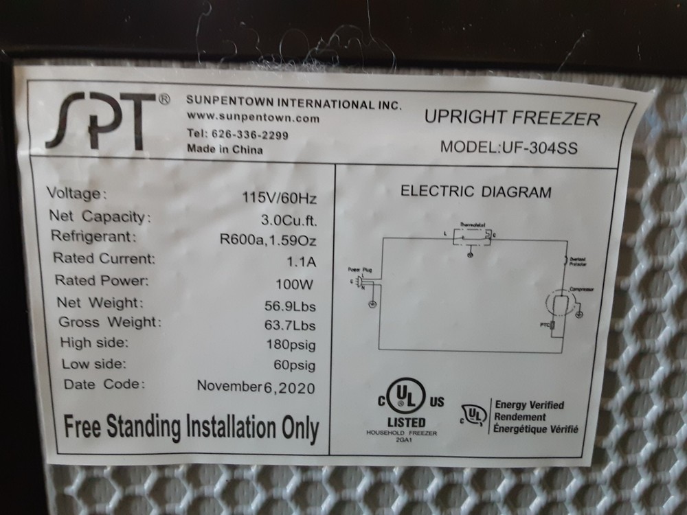 3.0 CUFT Upright Freezer