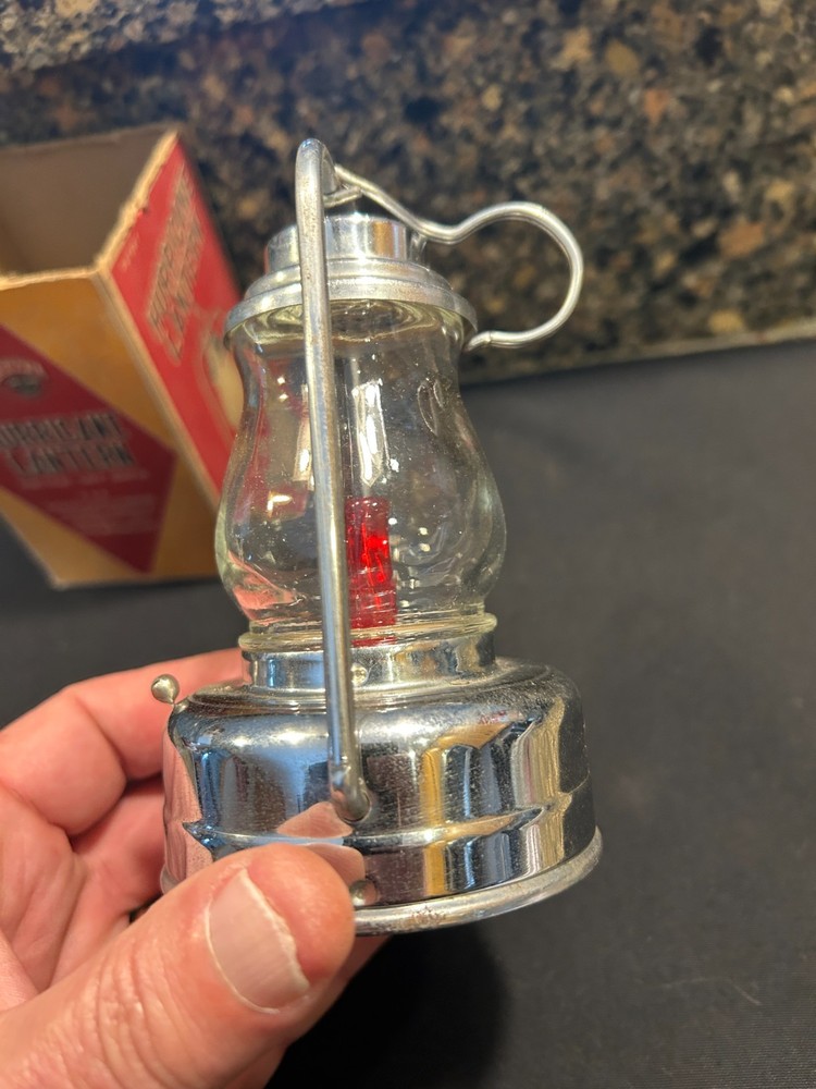 Vintage Crown Hurrican Lantern Non working