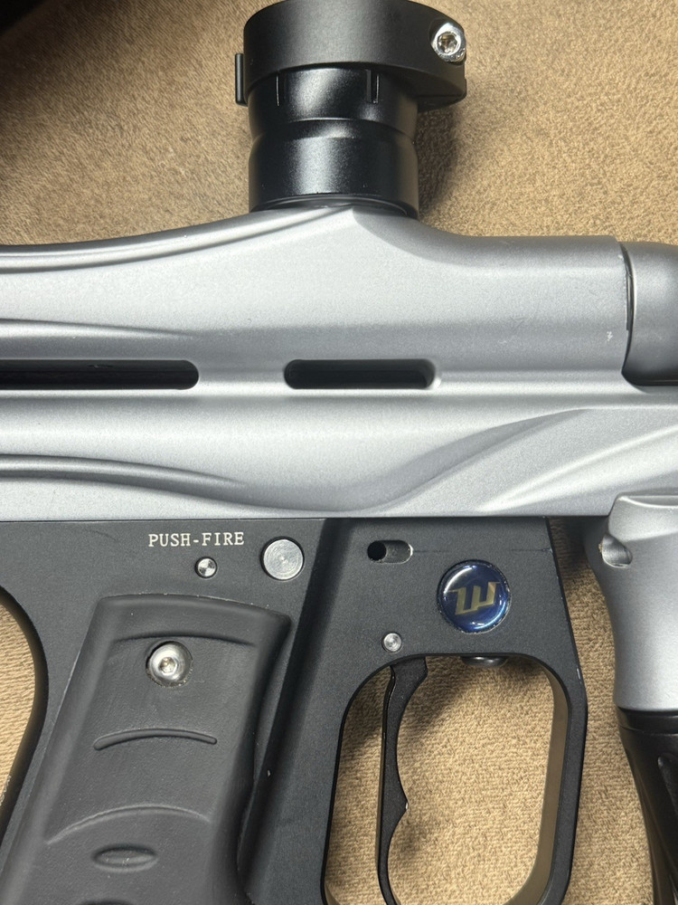 Round WGP AutoCocker Grip/Trigger Frame Jewel - Black/Silver